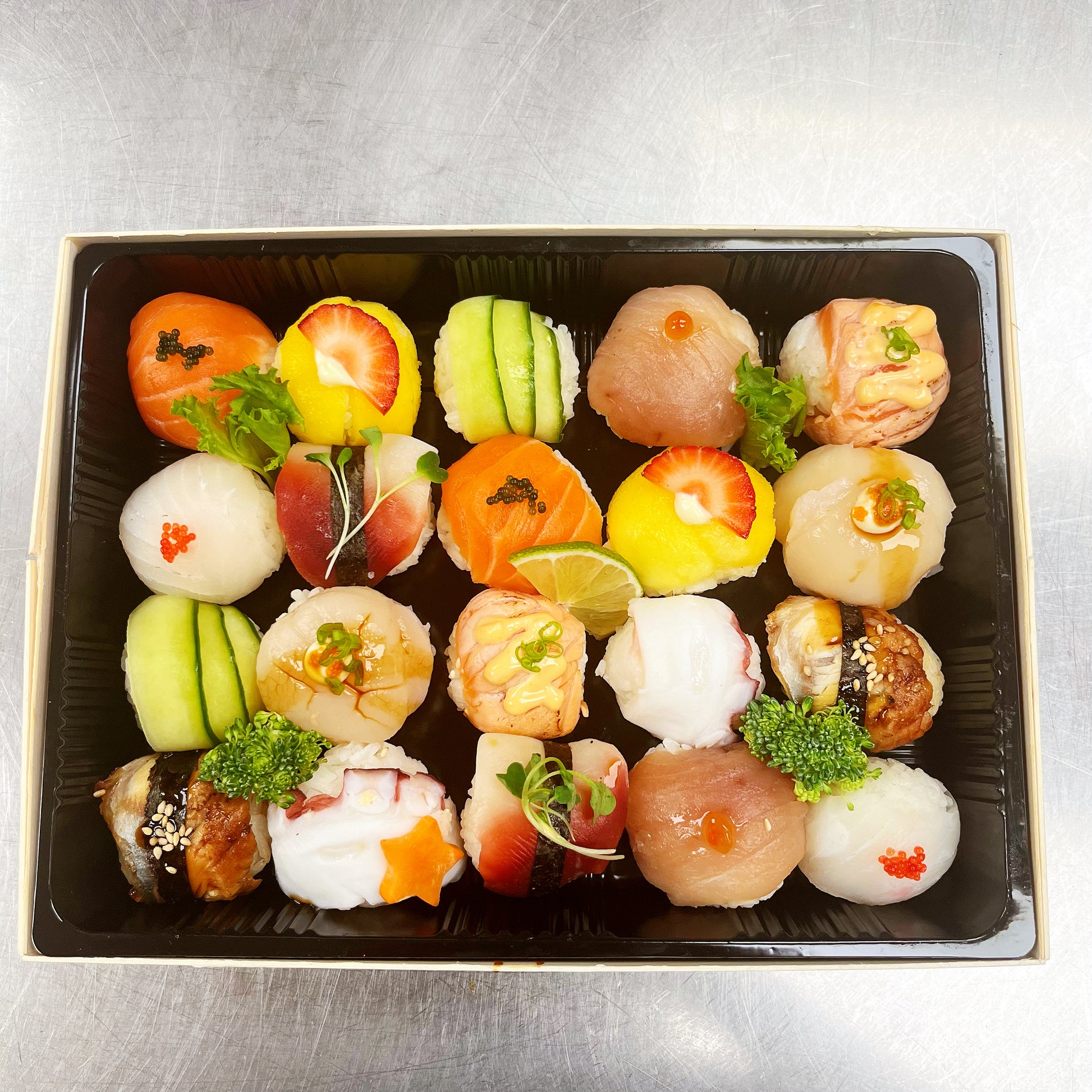 Bobo Sushi Platter Gift Box - Yayoi Sushi