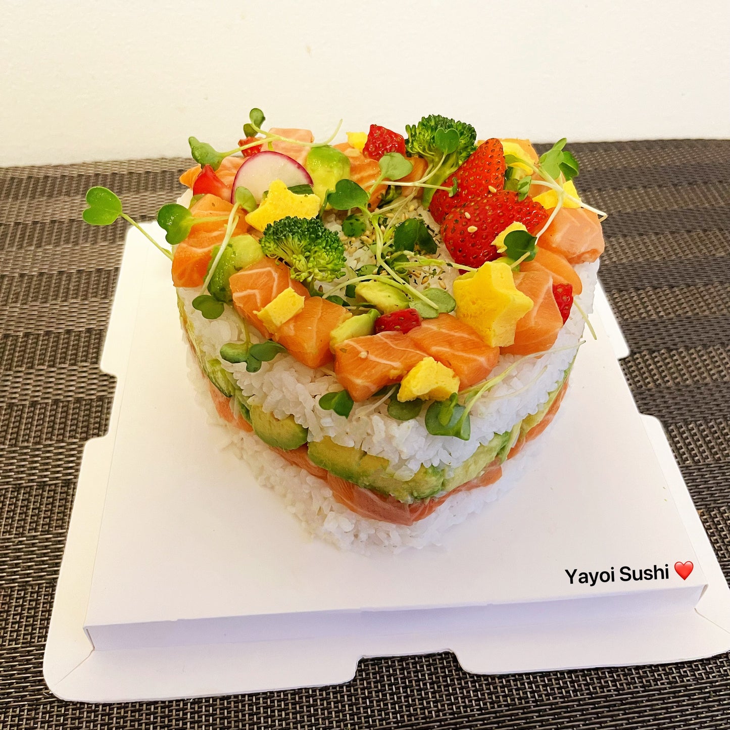 6'' Sunshine Heart- Shaped Sushi Cake - Yayoi Sushi